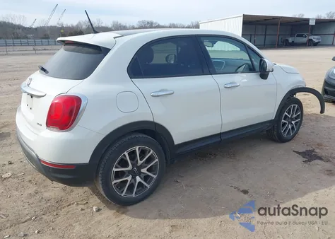 2016 Fiat 500X Trekking Plus z USA, uszkodzony, nr VIN ZFBCFYET4GP378064